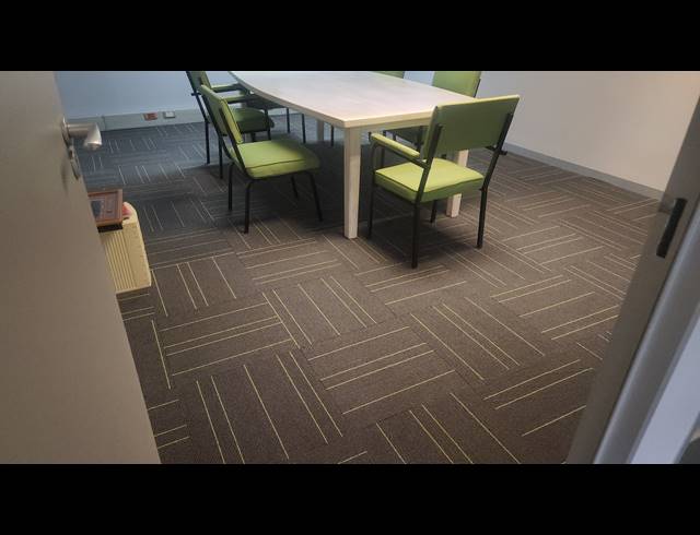 200M² OFFICE TO LET IN RIVERHORSE VALLEY